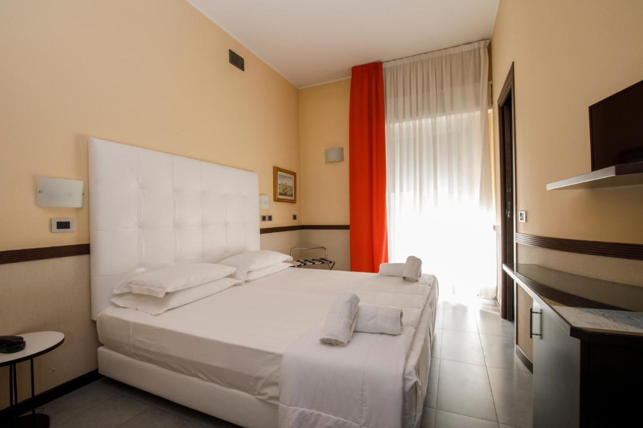 Hotel Derby Rimini Exterior foto